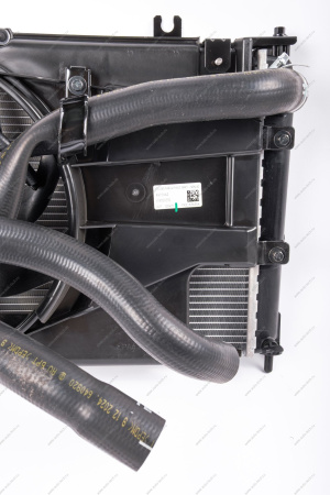 Радиатор охлаждения Lada Granta FL/ВАЗ-2190 2015- в сборе МКПП (c вентилятором для авто без кондиционера + патрубки) Lada LADA 8450110793