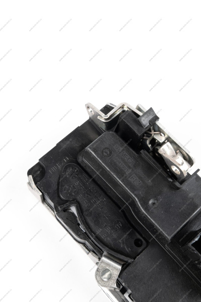 Замок двери ВАЗ-2190 внутренний передний левый механический Lada LADA 21900610501300