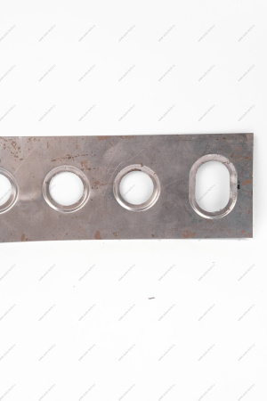 Рамка радиатора ВАЗ-2108 нижняя Начало НАЧАЛО 21088401052