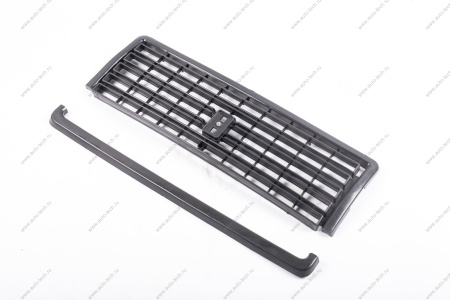 Решетка радиатора ВАЗ-2107 + молдинг (черная) к-т ДЗА LADA 21070-8401014-00