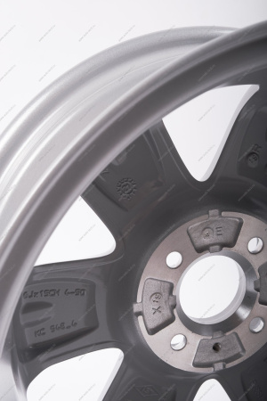 Диск колесный R-15 литой LADA Largus без колпаков КС548 Бран (50ET 100x4 60.1) 1 шт. Lada LADA 403009964R