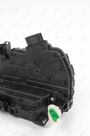 Замок электрический передней левой двери LADA XRAY Renault RENAULT 805030703R