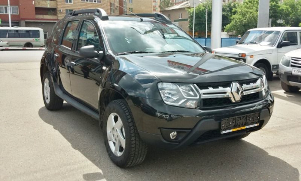 Бампер передний RENAULT Duster крашеный Черная жемчужина 676 c отв под птф 2010-2014 Api Api 620220030R-676