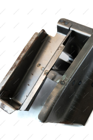 Поддомкратник ВАЗ-2101 задний правый в сборе Kamaz KAMAZ 21010-5101066-36