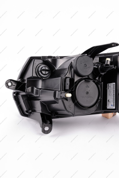 Фара правая RENAULT Logan 2014- ALRU.676512.128 лампа H7 Renault RENAULT 260106223R