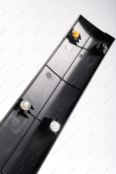 Молдинг LADA Largus (FL) NEW двери передней левой Lada LADA 8450091017