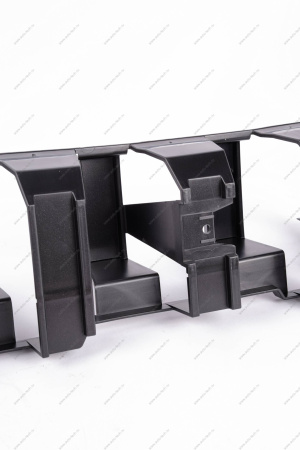 Усилитель переднего бампера средний (пластик) LADA Vesta FL Lada LADA 8450040060