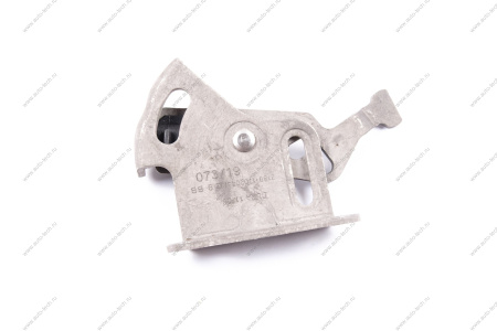 Вилка включения заднего хода с кронштейном в сборе КПП BVR5/BVI5 Lada LADA 21800170204400