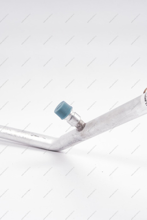 Трубопровод компрессор-испаритель с хомутом в сборе ВАЗ-2123 н/о Lada АвтоВАЗ 21230812077022