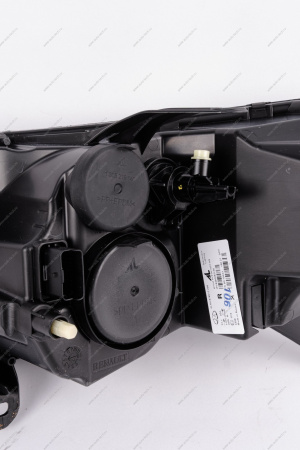 Фара правая (лампа H7) LADA Largus (FL) NEW ORIGINAL Lada LADA 8450092036