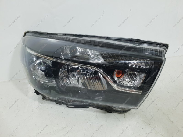 Фара LADA Vesta/SW/ SW Cross правая (без логотипа LADA) AYFAR AYFAR 404409