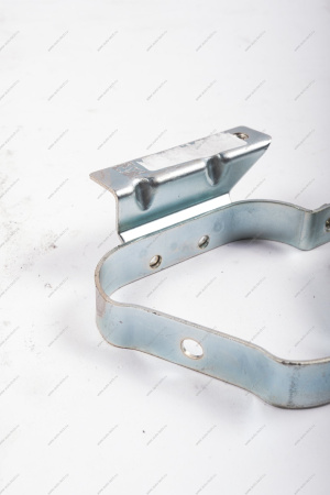 Кронштейн крепления масляного бака с 16.06.2017 LADA Largus/Лада Ларгус Lada LADA 8450090299