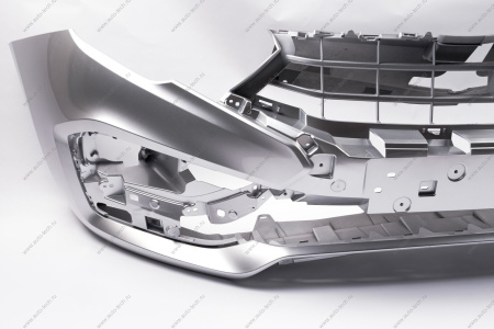 Бампер передний без отверстий под датчики системы парковки в цвет 691 Платина (Серебристый) LADA Vesta FL Lada LADA 8450040054-691