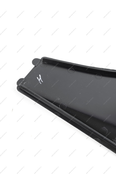 Крышка ВАЗ-2123 люка воздухозабора (под салонный фильтр) Lada LADA 21230821274600