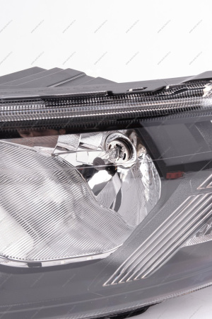 Фара левая под гидрокорректор (FL) LADA GRANTA 2018- ORIGINAL Lada LADA 8450100857