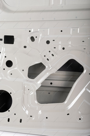 Дверь задняя правая без окна (глухая) (с отв. под молдинг , с отв. под личинку)LADA Largus Lada LADA 821006680R