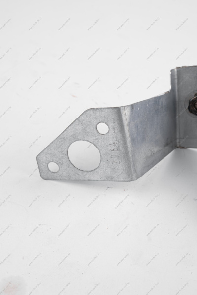 Кронштейн крепления крыла передний боковой правый ВАЗ-2190 Lada LADA 21900840315000