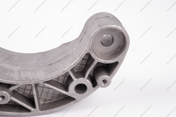 Кр-н ВАЗ-1118 задней опоры двигателя МКПП Lada LADA 11180100103200