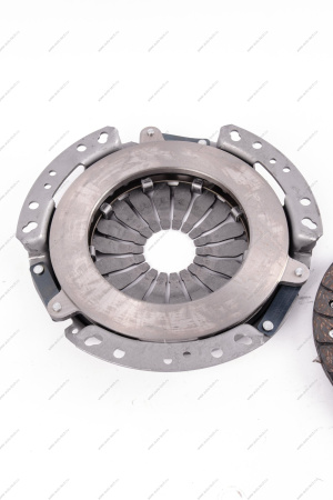 Диск сцепления LADA Vesta/Largus нажимной + ведомый КПП- JH3 (без выжимного подшипника) к-т Trialli TRIALLI FR771