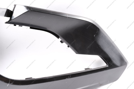 Накладка переднего бампера правая с отверстием под датчик слепой зоны (под покраску) LADA Vesta SW Cross FL Lada LADA 8460010251