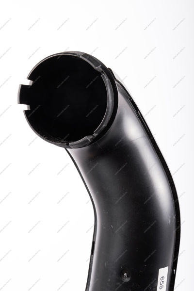 Воздухозаборник воздушного фильтра (патрубок) LADA Vesta Lada LADA 8450031942