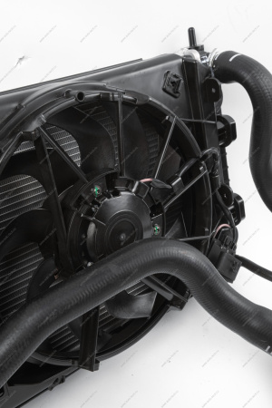 Радиатор охлаждения + радиатор кондицион.с 1 эл.вент. и патрубками МКПП в сборе нов.обр. ВАЗ-2190 2015- Lada LADA 21907130000814