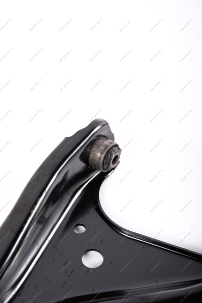 Рычаг Lada XRAY/Largus передней подвески левый в сборе (с боковой проточкой) Lada LADA 545015118R