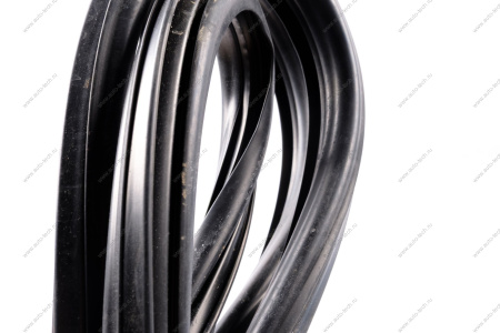 Уплотнитель стекла ВАЗ-21214 Urban ветрового окна (без замка) БРТ БРТ 21215206054Р