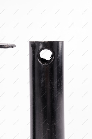 Кр-н заднего бампера центральный труба) КОМПЛЕКТ 2 шт. Тольятти Тольятти 21210280412425