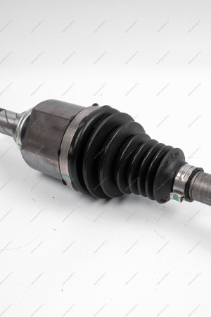 Привод LADA Largus переднего колеса правый (для двигателей 11189,21129) Renault LADA 8450009549