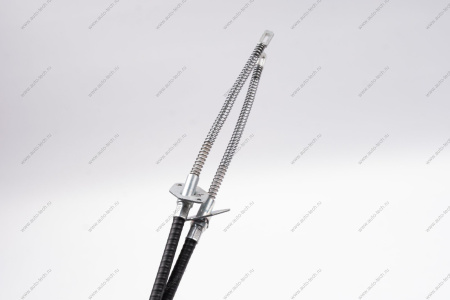 Трос ручного привода тормоза задний в сборе LADA 21210-3508180-00