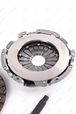 Комплект сцепления без подшипника для а/м Lada Largus / Xray / Iskra с дв.11182/21129 d=215мм (Автоприбор) ORIGINAL Lada LADA 8450120640