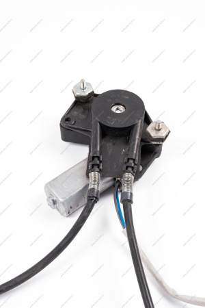 СТЕКЛОПОДЪЕМНИК ВАЗ-1118/2190 ПЕРЕД ПРАВЫЙ (электр) С МОТОРОМ (САЗ) Lada LADA 11180610400822