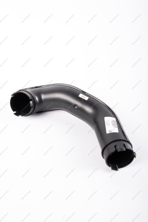 Воздухозаборник воздушного фильтра (патрубок) LADA Vesta Lada LADA 8450031942