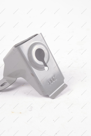 Кронштейн крепления переднего буфера капота правый (FL) LADA GRANTA 2018- Lada LADA 8450104270