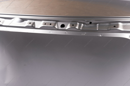 Дверь задка в цвет 691 Платина (Серебристый) LADA Vesta SW Cross FL (универсал) Lada LADA 8450013788-691