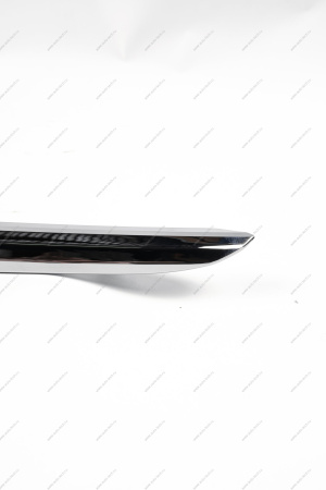 Молдинг переднего бампера верхний левый хром LADA Xray /Xray Cross 620811868R Lada LADA 8450022864