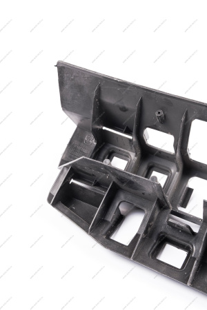 Вставка ВАЗ-2115 заднего бампера правый (пластик.под бампер 21150-2804015-30) LADA 21150-2804226-00