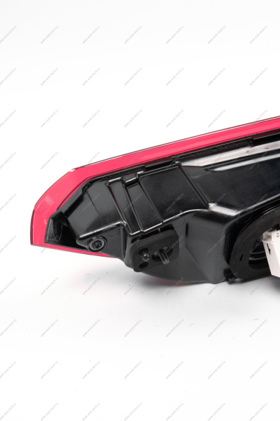 Фонарь задний внутренний левый светодиодный LADA Vesta FL ORIGINAL Lada LADA 8450040005