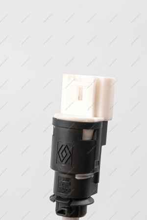 Выключатель стоп-сигнала Renault Logan, Largus,Clio, Duster 16кл RENAULT RENAULT 8200276361