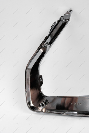 Молдинг LADA Vesta SW Cross FL переднего бампера нижний правый (хром Lada LADA 8450041566