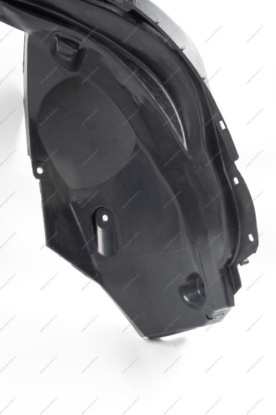 Подкрылок RENAULT Duster передний левый (,Полад,) RENAULT 638419131R