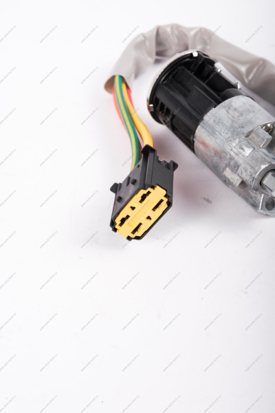 Замок зажигания с 2-мя личинками LADA Largus/Лада Ларгус LD Дмитровград LD 806019912R