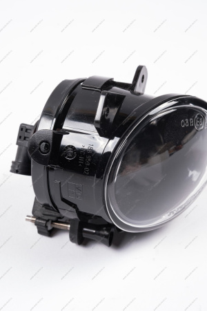 DATSUN фара противотуманная правая Nissan NISSAN 261545PA0A