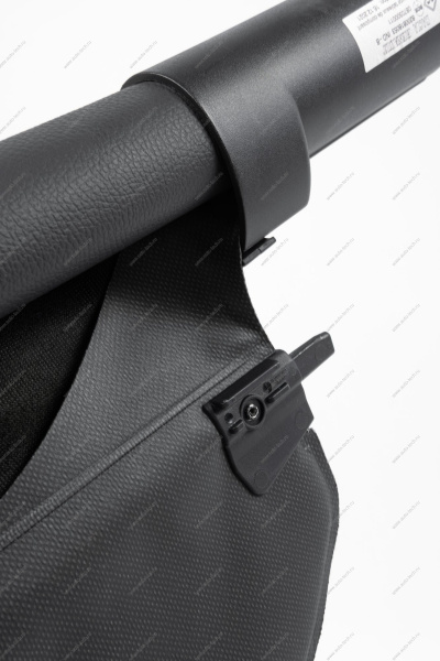 Полка багажника (шторка)LADA Largus/Лада Ларгус Renault RENAULT 8200818053