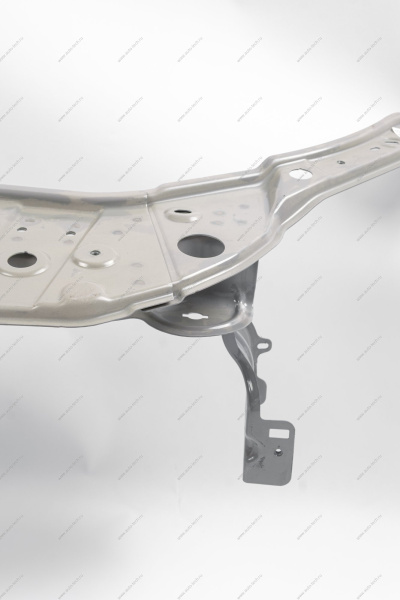 Рамка радиатора (катафорезный грунт) LADA XRAY Lada LADA 625043140R