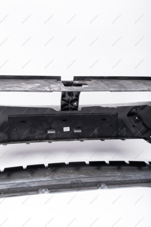 Бампер LADA Largus (FL) NEW передний с буксирной проушиной крашеный в цвет 221 Ледниковый (Белый) Lada LADA 8450091522-221