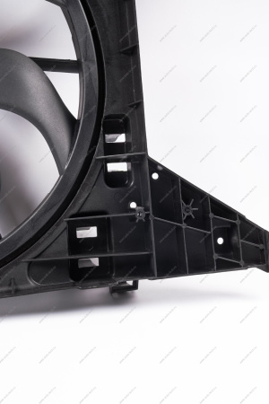 Вентилятор охлаждения к рад. с кондиц. 8200735039 после 2008 RENAULT Logan/Рено Логан LUZAR LUZAR LFC0966