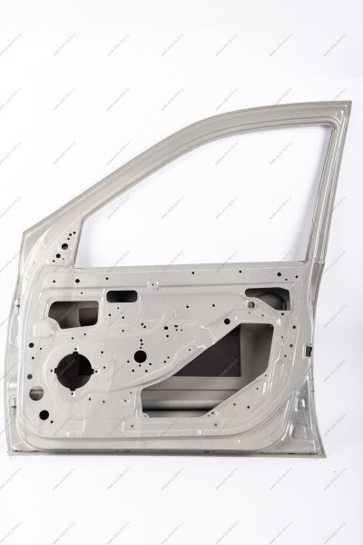 Дверь ВАЗ-1118/2190 передняя правая с брусом безопасности и прокладкой изоляционной (серый грунт) Lada LADA 11180610001480