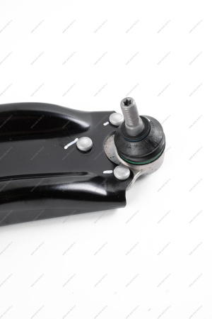 Рычаг LADA Vesta/Веста нижний правый с шаровой опорой и шарнирами в сборе (без гайки) Lada LADA 8450034661